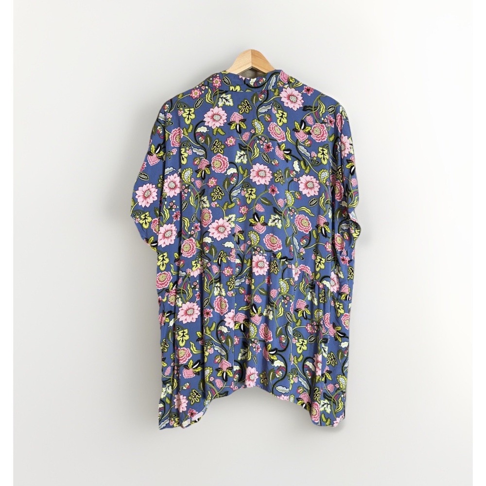 J. Jill Blue Floral Lightweight Peplum Blouse Size 2X Short Cap Sleeves - Picture 3 of 6
